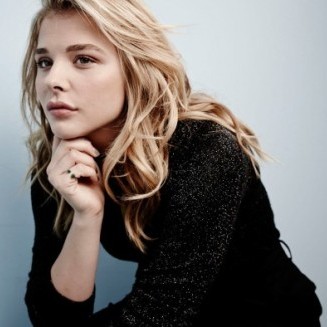 My main @onaluray👈 gORGEOUS . . . .. . . . . . . . . . #chloegracemoretz  #chlo #chloemoretz #chloegmoretz #kickass #chloe #moretz #the…